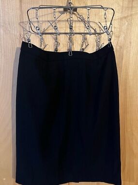 Counterparts Black Pencil Skirt – Sleek Office Wear